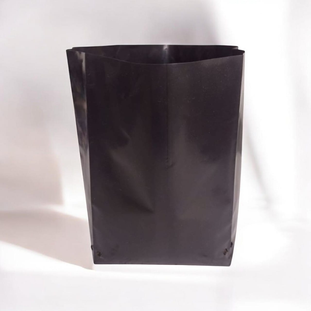 Bolsa para Vivero, Cultivo de Plantas Perforada Calibre 600 25x25 cm, 1 Kg - Image 6